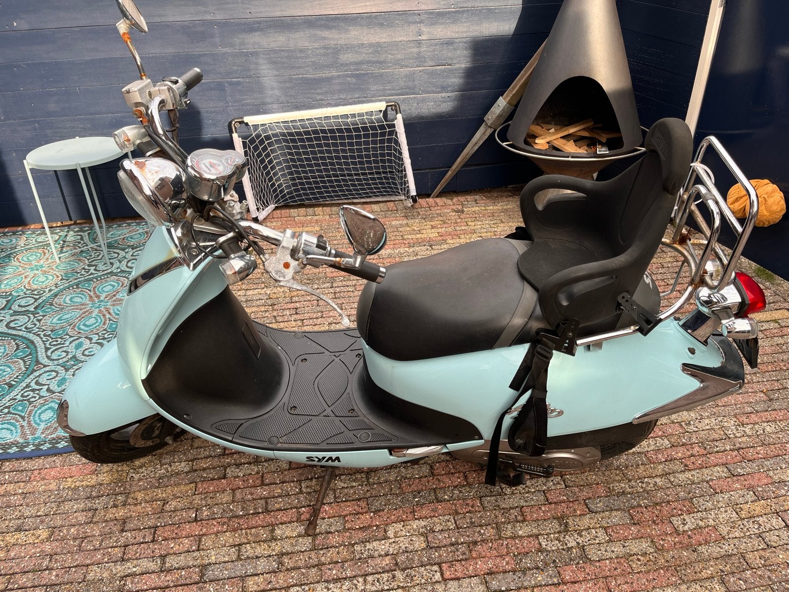 SYM Allo scooter - Loopt goed, met hier en daar roestplekken, Fietsen en Brommers, Scooters | SYM, Ophalen, Gebruikt, Benzine