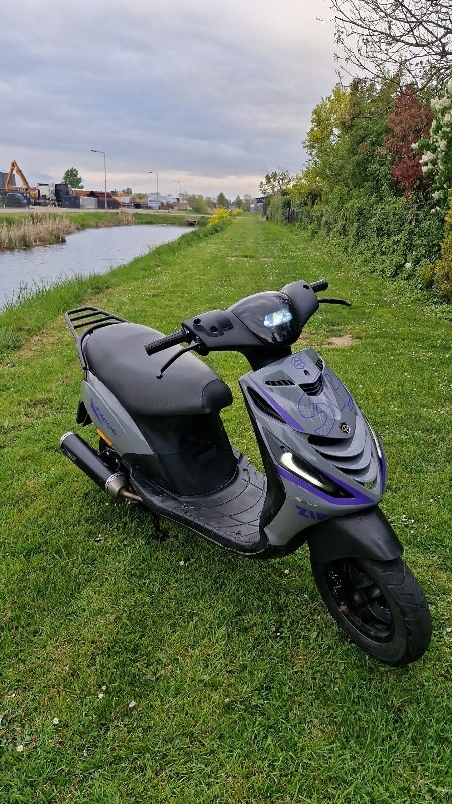 zip 4t tekoop of teruil, Fietsen en Brommers, Scooters | Piaggio, Zo goed als nieuw, Zip, Tweetakt, Ophalen of Verzenden