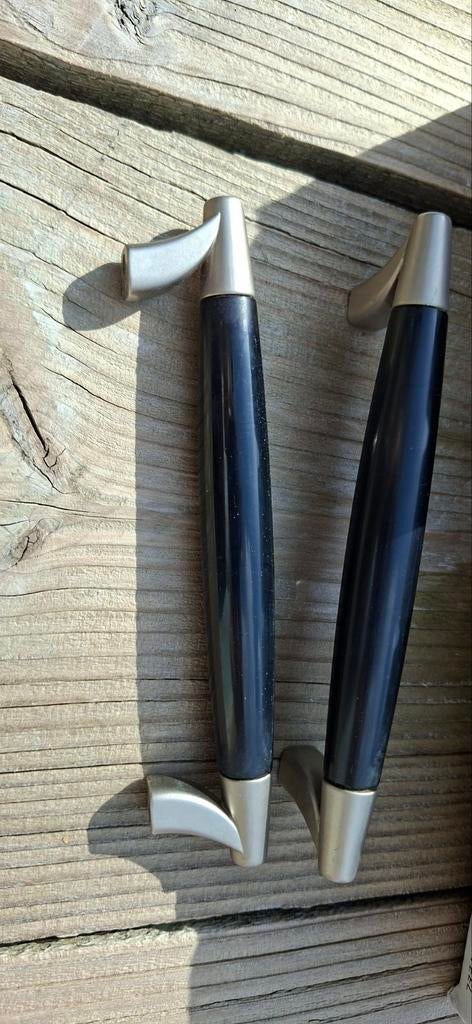 Handgrepen voor keukenkastjes! 17 stuks, Huis en Inrichting, Keuken | Keukenelementen, Ophalen of Verzenden, Minder dan 25 cm