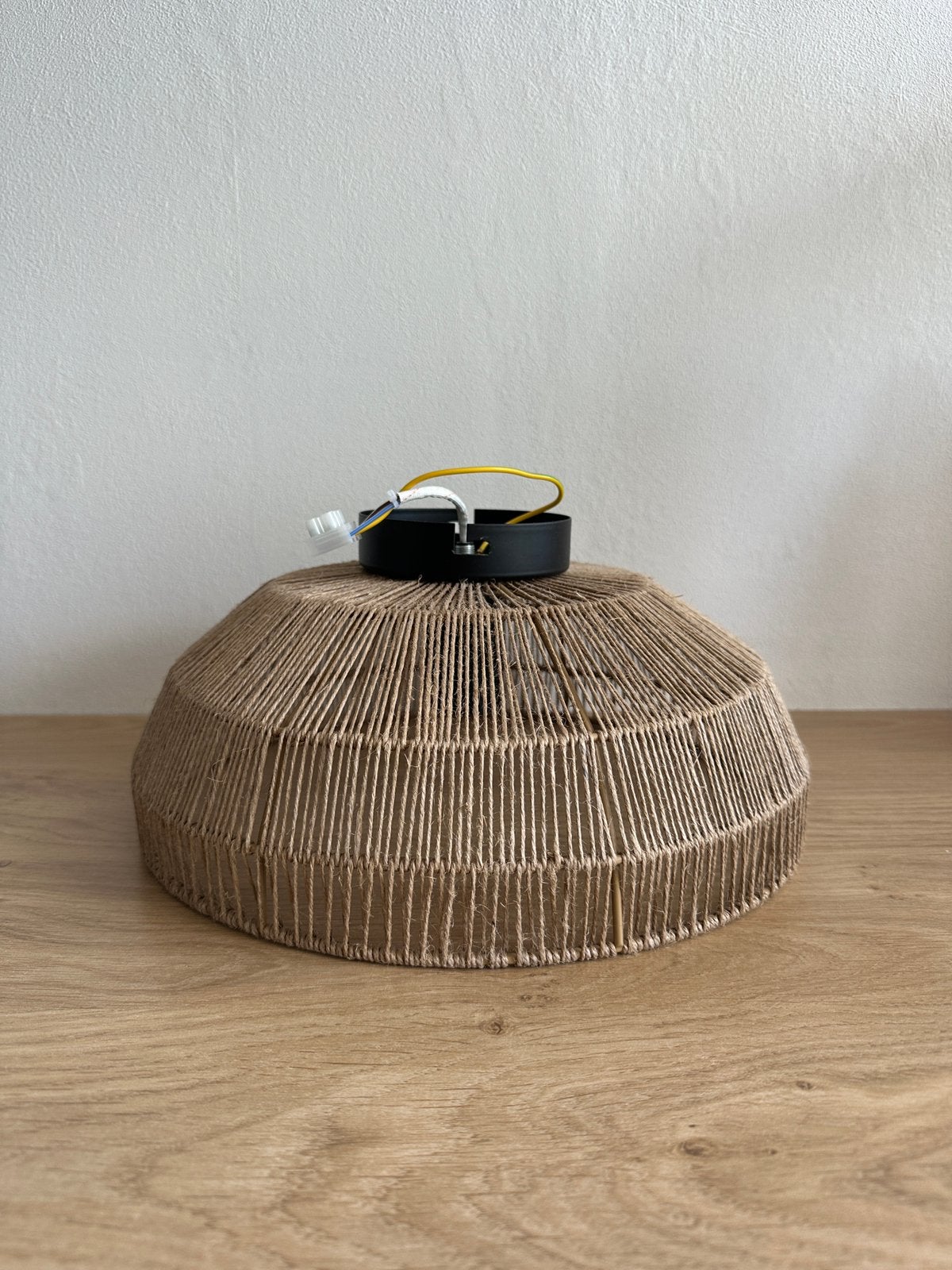 Rotan plafondlamp, Ophalen, Zo goed als nieuw