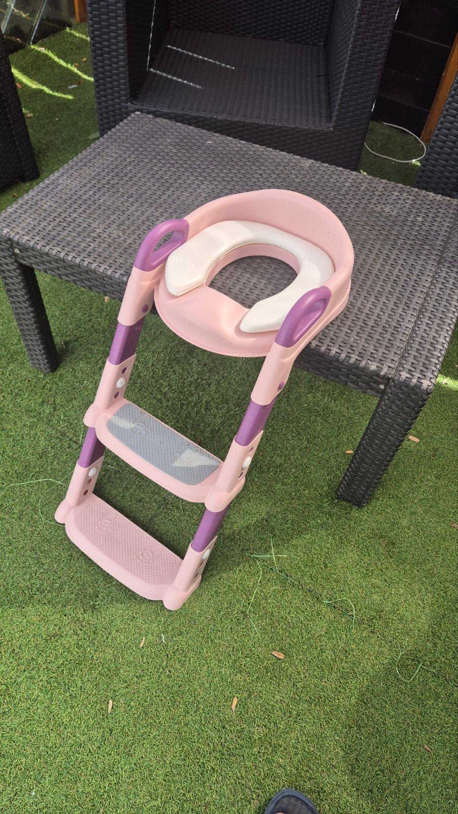 Gratis Roze kinderpotje met trapje - zindelijkheidstraining, Ophalen, Gebruikt, Overige typen