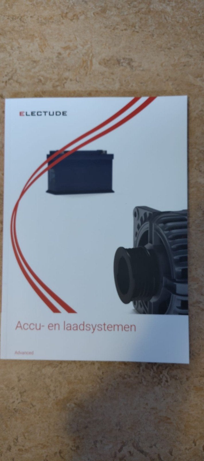 Boeken Electude leerjaar 2 BOL Autotechniek, Ophalen