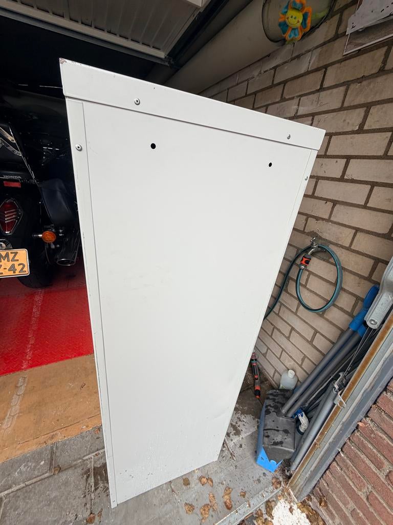 Metalen ladekast met 4 laden, wit, Ophalen, Gebruikt, 100 tot 150 cm, 50 tot 100 cm