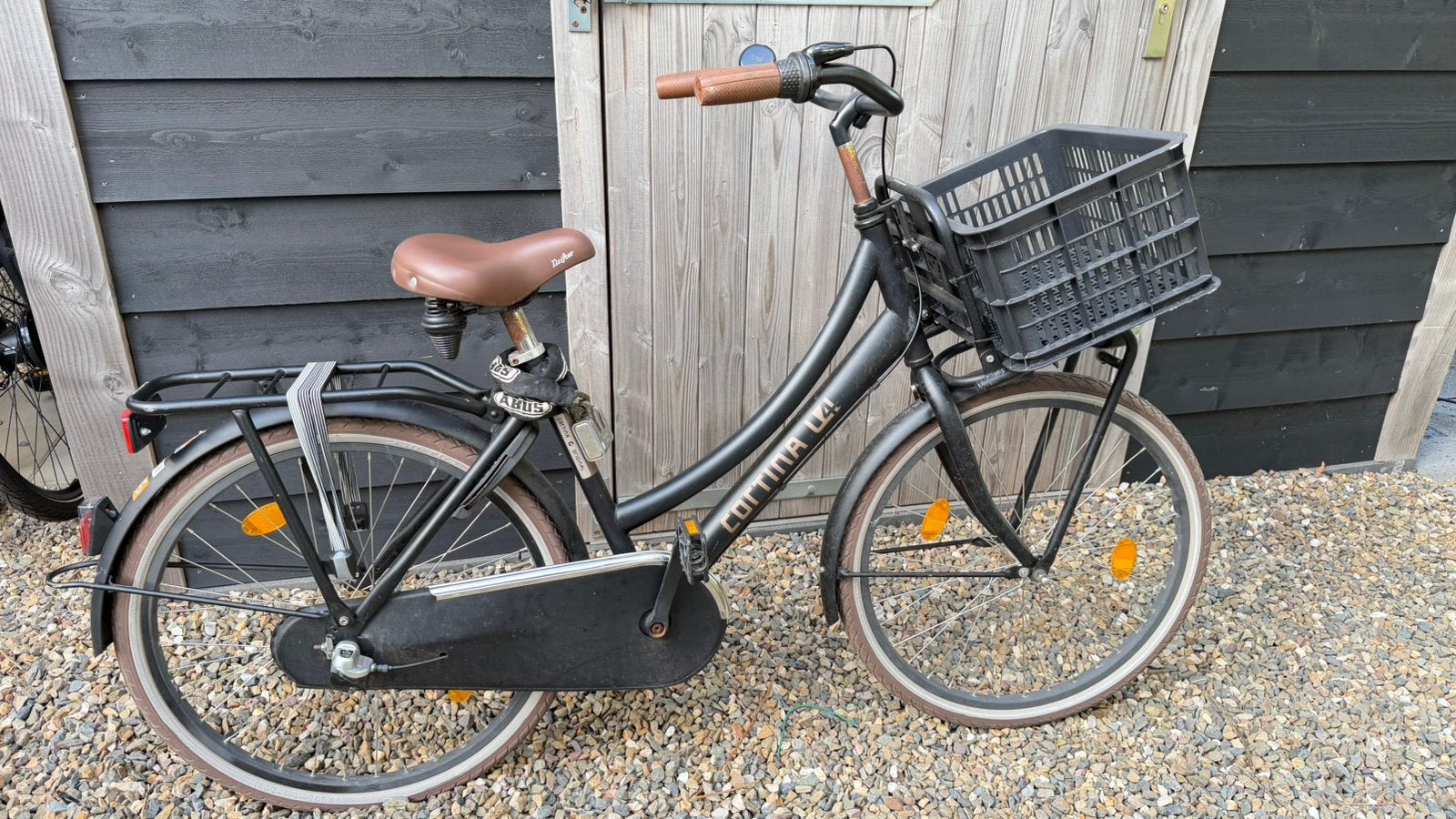 Cortina U4 Transport 24 inch 3 versnellingen zwart met krat, Ophalen, Gebruikt, Terugtraprem, 20 inch of meer