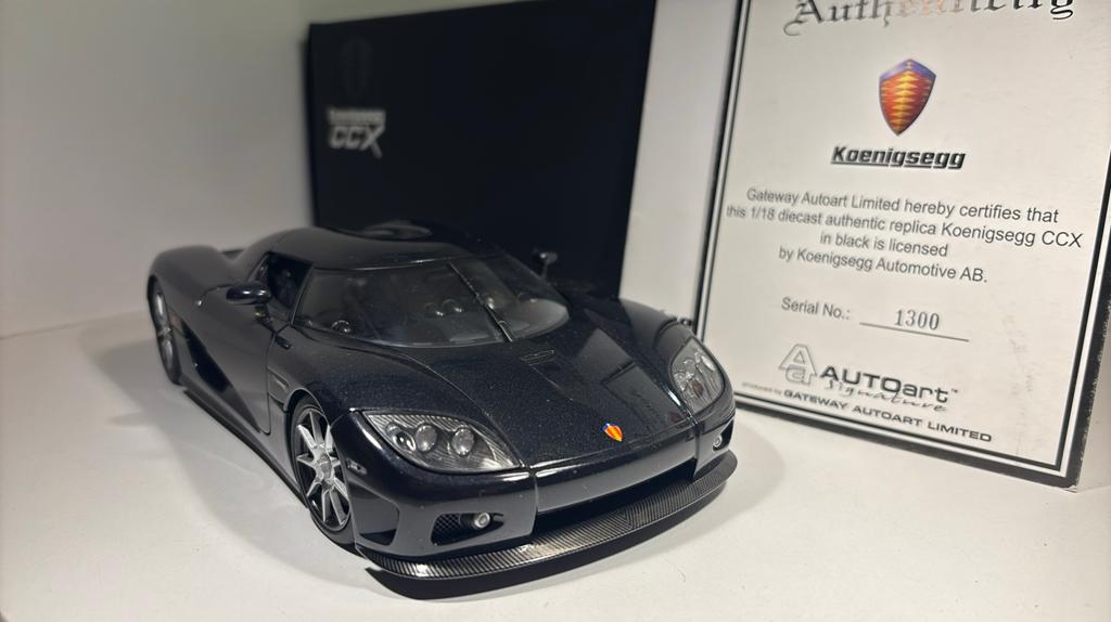 Koenigsegg ccx black autoart 1.18, Hobby en Vrije tijd, Modelauto's | 1:18, Ophalen of Verzenden, Autoart, A, A