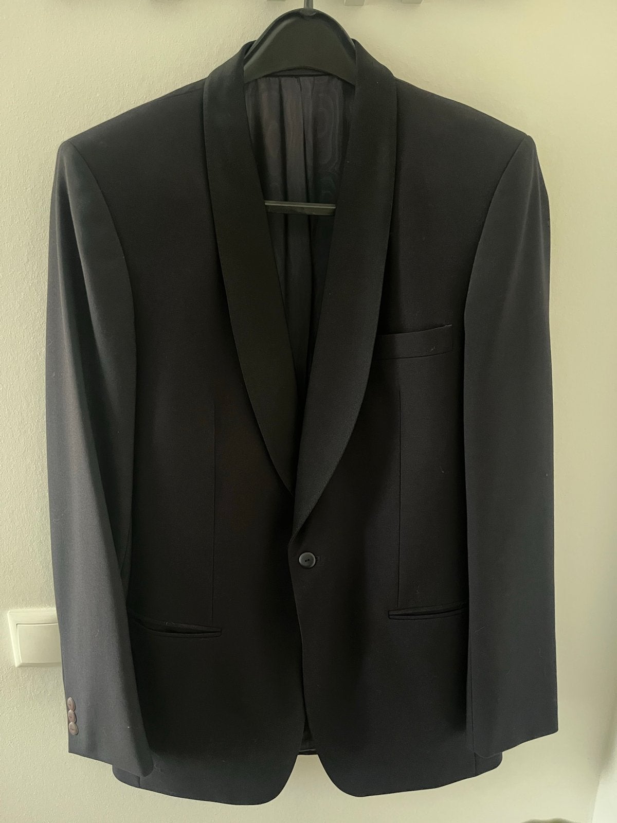 Tuxedo / Smokingpak, donkerblauw, mt 52, Kleding | Heren, Ophalen, Zo goed als nieuw, Maat 52/54 (L), Blauw