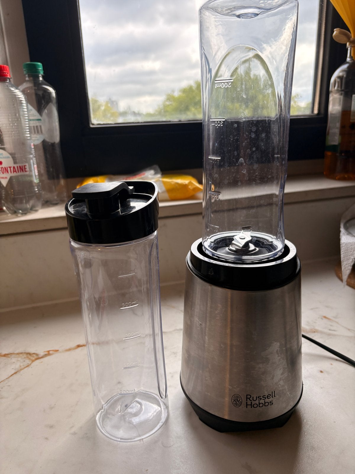 Russell Hobbs Blender To Go - Compact en Handig, Ophalen, Gebruikt, Blender to go