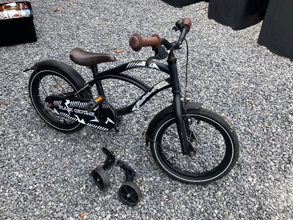 Black Cruiser fiets (Volare) 16”, Ophalen, Zijwieltjes, Gebruikt, Volare