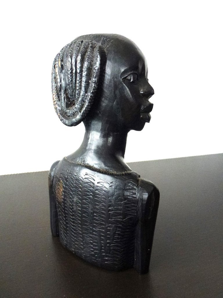 Afrikaans houtsnijwerk mooie buste van een jonge vrouw, Minder dan 20 cm, Buste, Ophalen of Verzenden, Handgemaakt