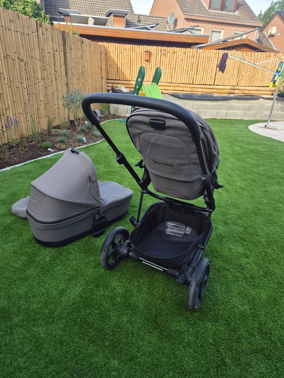 Easywalker Harvey 3 Combiwagen met Reiswieg en Regenhoes, Zo goed als nieuw, Combiwagen, Met reiswieg, Ophalen