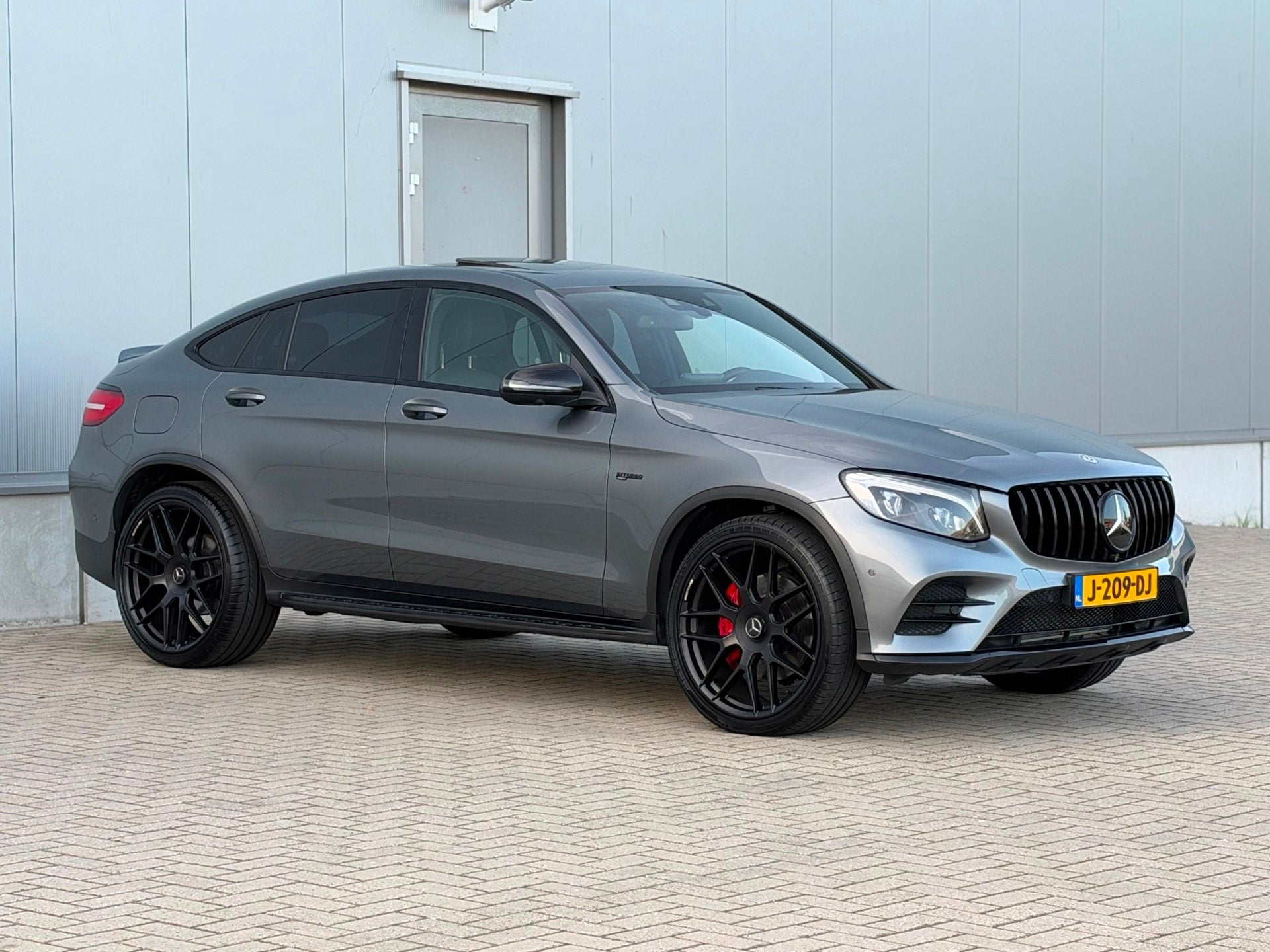Mercedes-Benz GLC-klasse Coupé AMG 43 4MATIC PANO VOL OPTIE, Auto's, Automaat, Dealer onderhouden, Gebruikt, 2996 cc