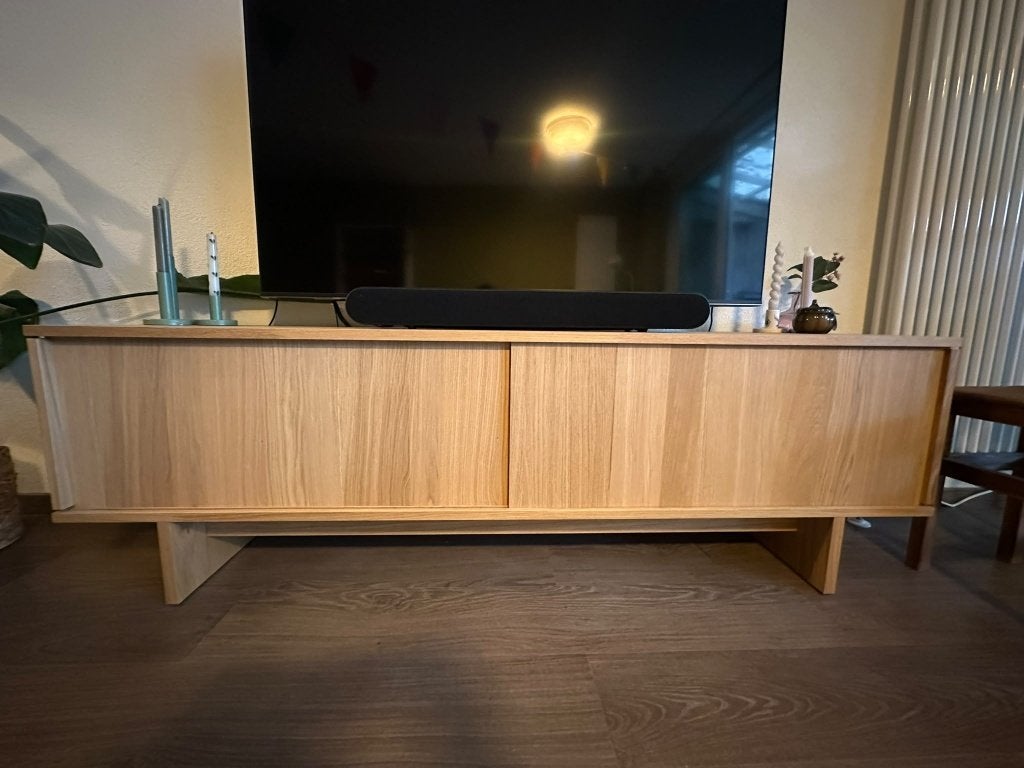 TV Meubel STOCKHOLM 2025, Huis en Inrichting, Ophalen, 150 tot 200 cm, Eikenhout, Zo goed als nieuw
