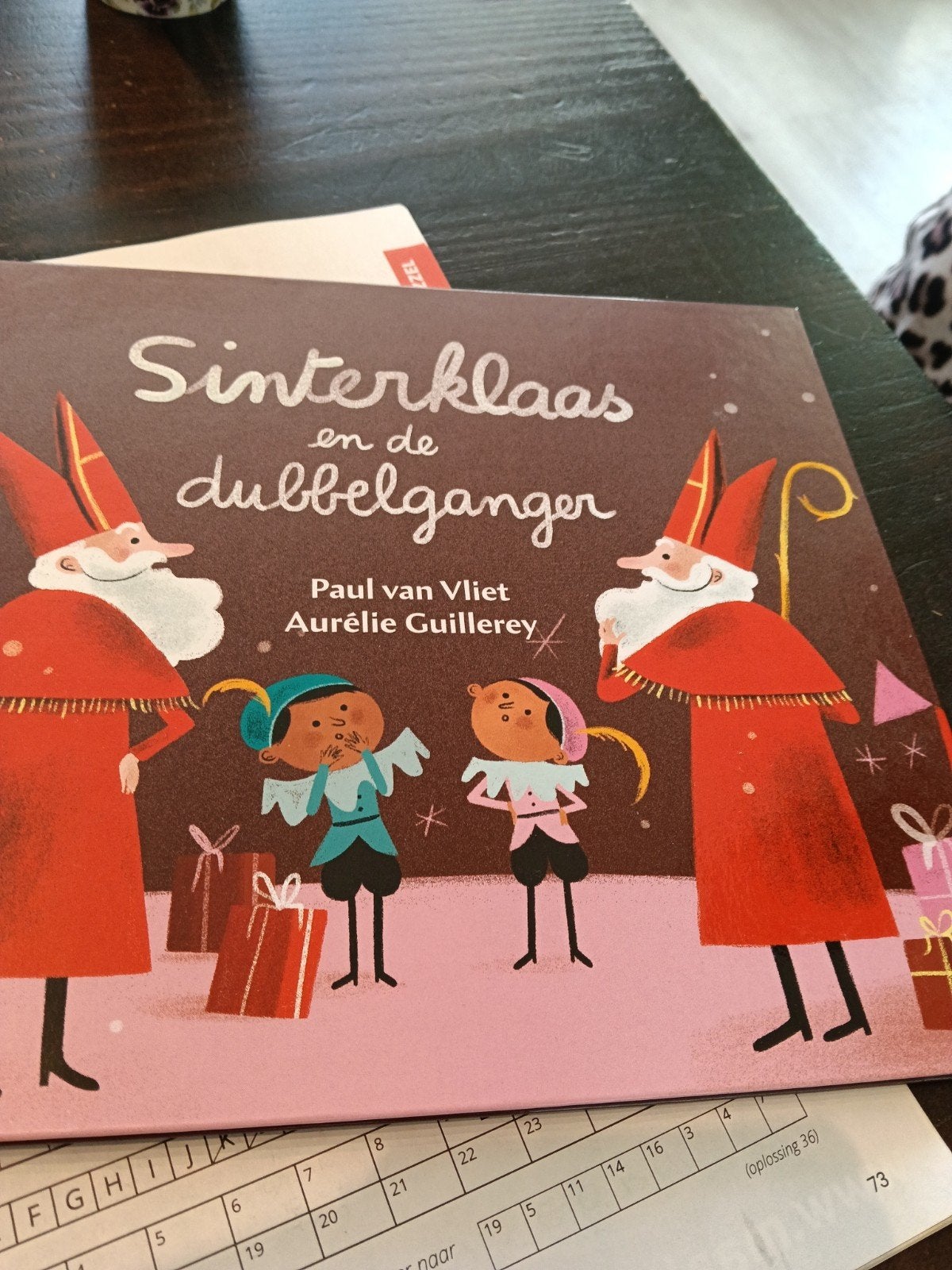 Sinterklaas en de dubbelganger - Paul van Vliet, Ophalen of Verzenden, Zo goed als nieuw, Paul van Vliet