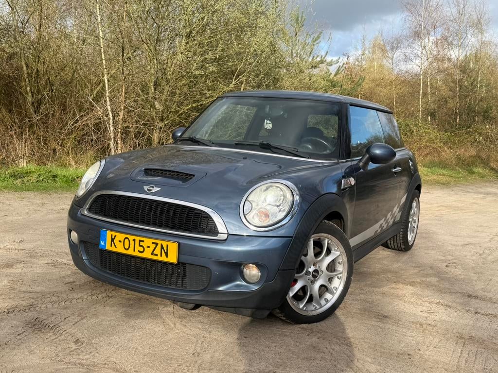Mini 1.6 Cooper S 2009 met recent veel nieuwe onderdelen, Auto's, Voorwielaandrijving, 4 cilinders, 49 €/maand, Handgeschakeld