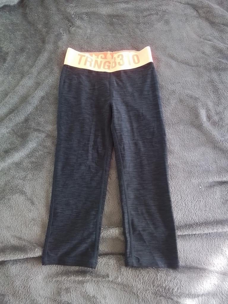 H&M Sport capri legging XS, Kleding | Dames, Sportkleding, Zwart, Ophalen of Verzenden, Maat 34 (XS) of kleiner, Fitness of Aerobics