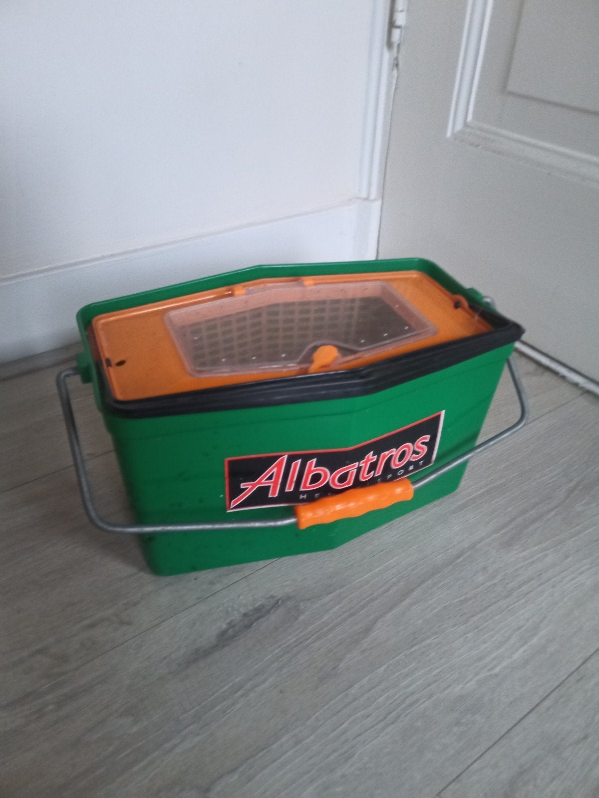 Albatros Hengelsport Aasbak / Leefnet, Ophalen of Verzenden, Gebruikt, Net of Fuik