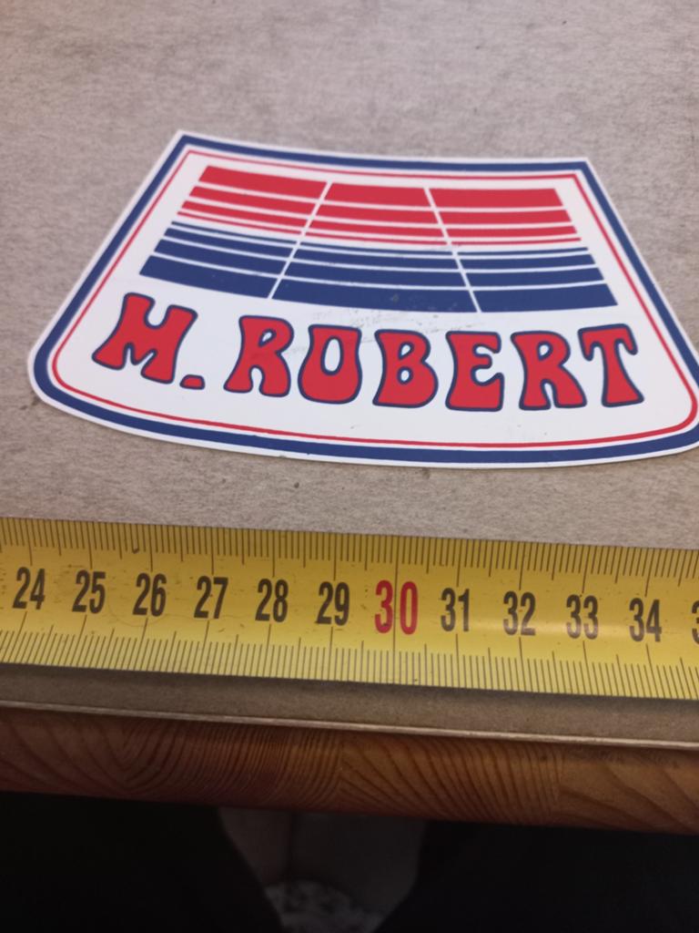 M Robert, Verzamelen, Ophalen of Verzenden, Zo goed als nieuw
