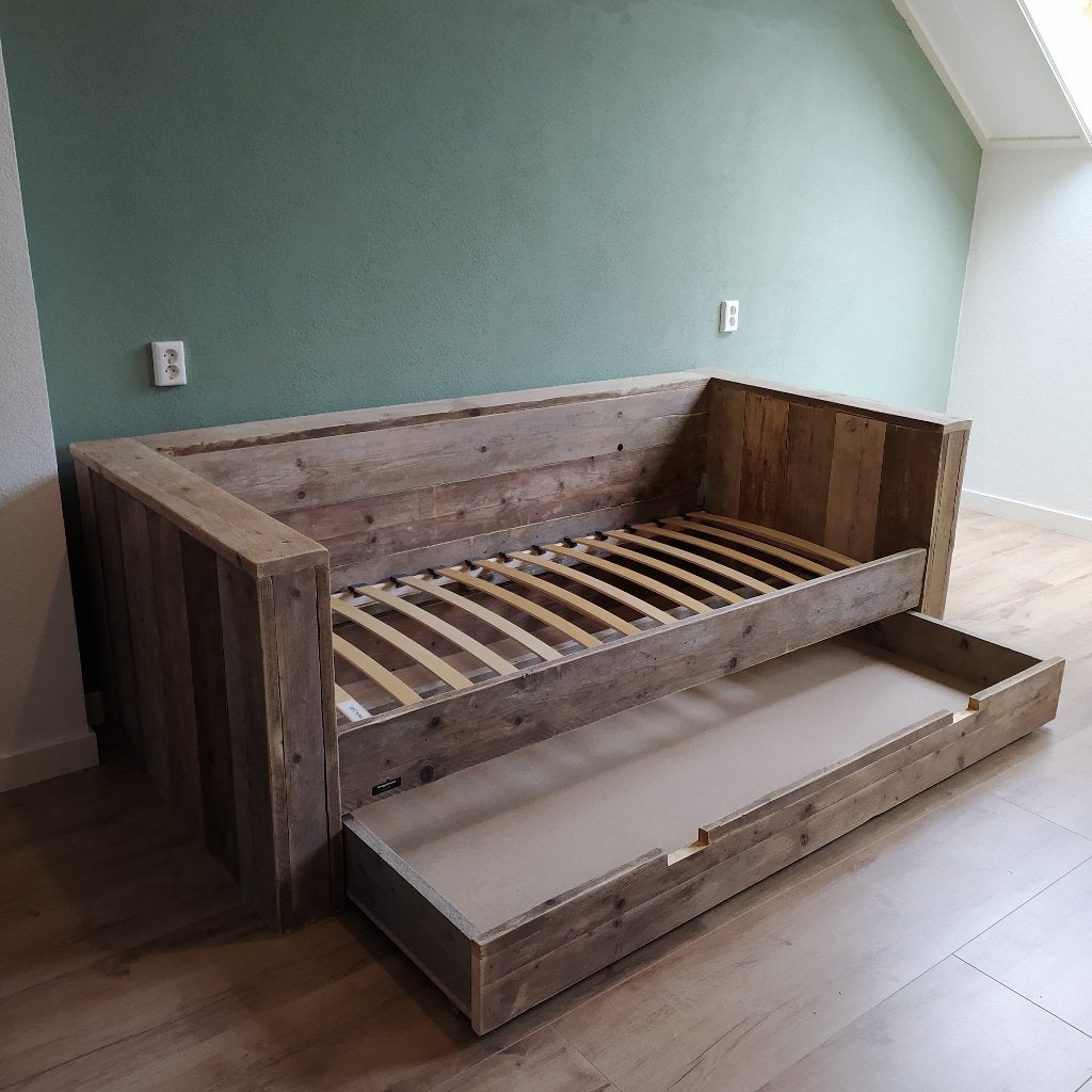 Bedden, bureaus en kasten van steigerhout, Ophalen of Verzenden, Nieuw, 180 cm of meer, 85 tot 100 cm