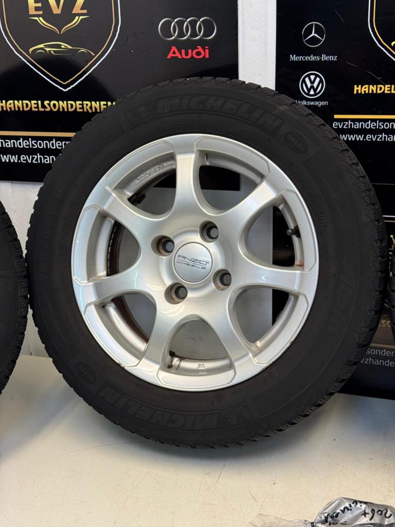Peugeot 206+ 2010 lichtmetalen velgen met winterbanden 4x108, 14 inch, Gebruikt, Evzhandelsonderneming@gmail.com, C.Huygensstraat 14a
