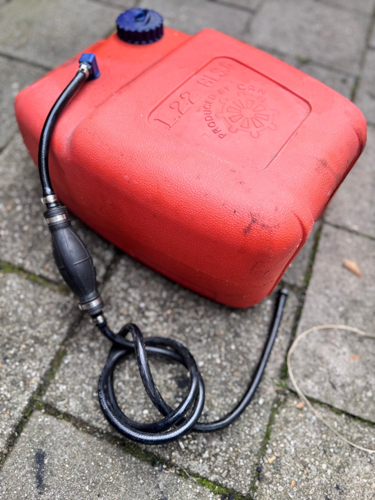 L 22 liter buitenboordmotor benzinetank met slang, Ophalen of Verzenden, Zo goed als nieuw, Motor en Techniek