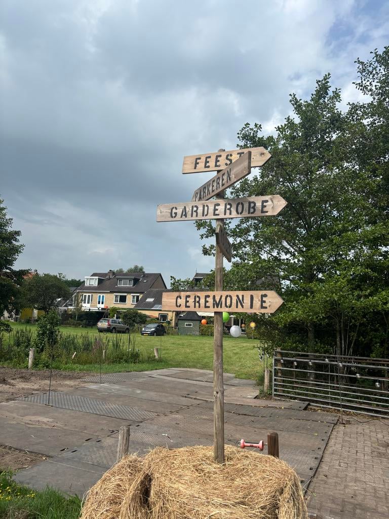 Wegwijzer paal, parkeerpaal voor bruiloft, Ophalen, Gebruikt, Versiering, Geboorte of Huwelijk