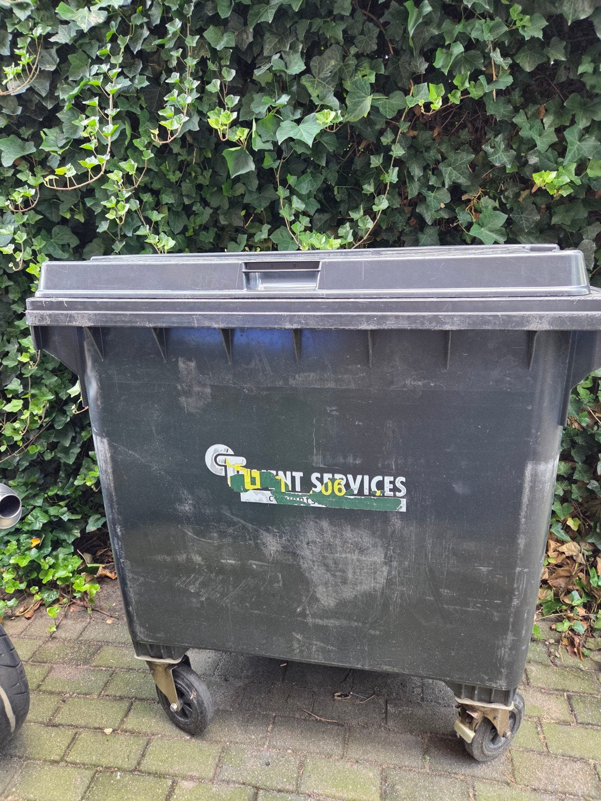Weber 1100L afvalcontainer op wielen, gebruikt, Ophalen