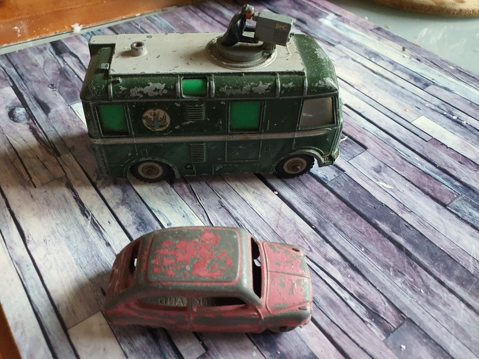 Vintage Dinky Toys: TV Roving Eye en Fiat 600, Ophalen of Verzenden, Gebruikt