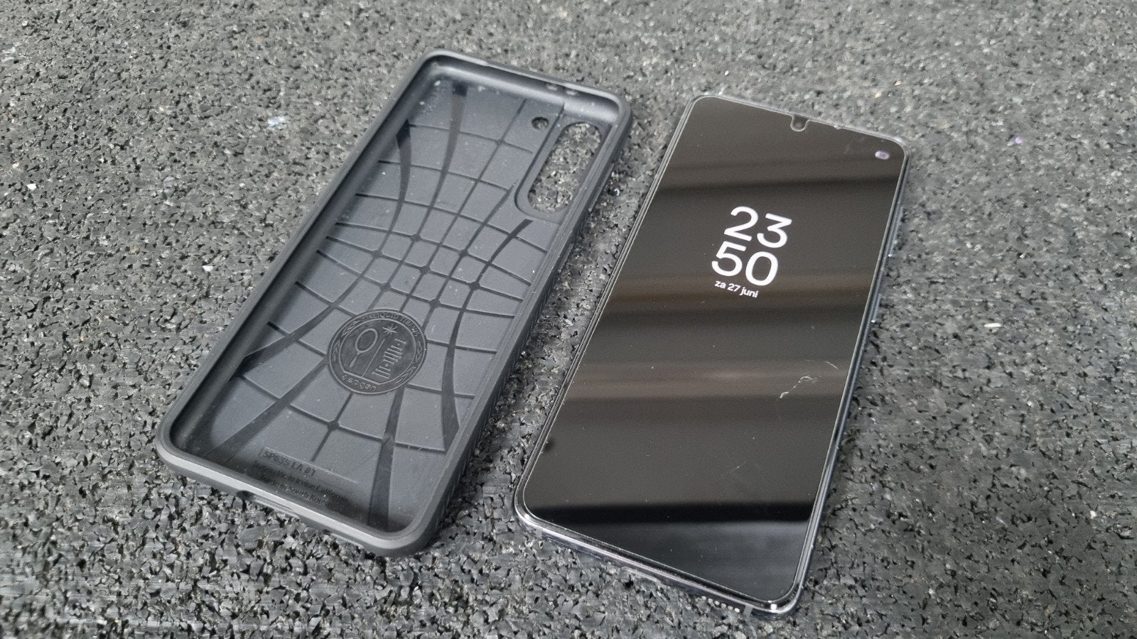 Samsung Galaxy S21 met Spigen hoesje, Ophalen of Verzenden, Zo goed als nieuw, Galaxy S21