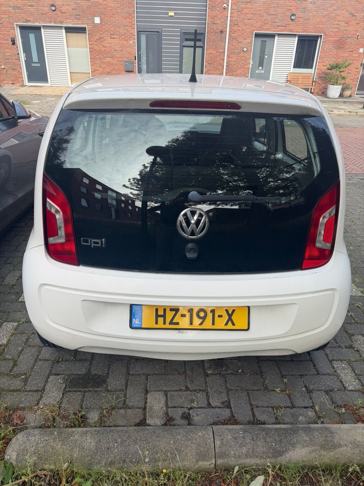 Volkswagen up! 1.0 60PK 5D 2013 Wit, Auto's, Voorwielaandrijving, Up!, 4 stoelen, Wit