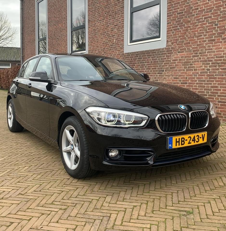 BMW 1-Serie 118I 5DR AUT 2015 Zwart M, Zwart, Origineel Nederlands, 650 kg, Particulier