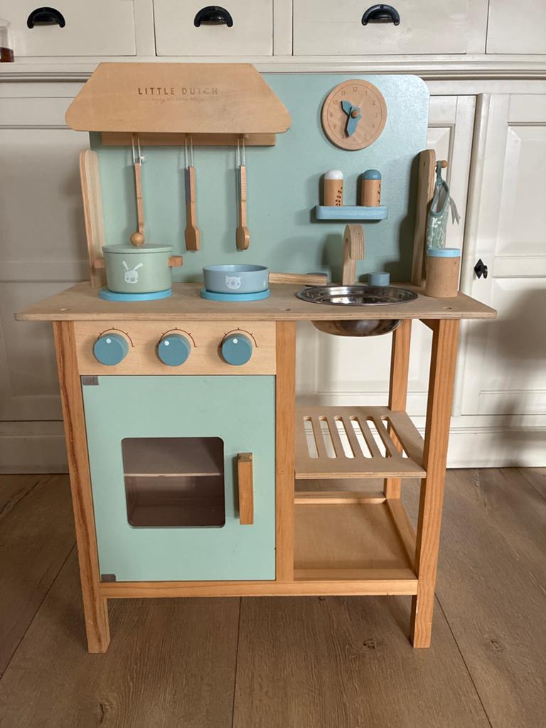 Little Dutch Houten Speelkeuken - Zo goed als nieuw, Kinderen en Baby's, Speelgoed | Speelkeukens, Ophalen, Zo goed als nieuw