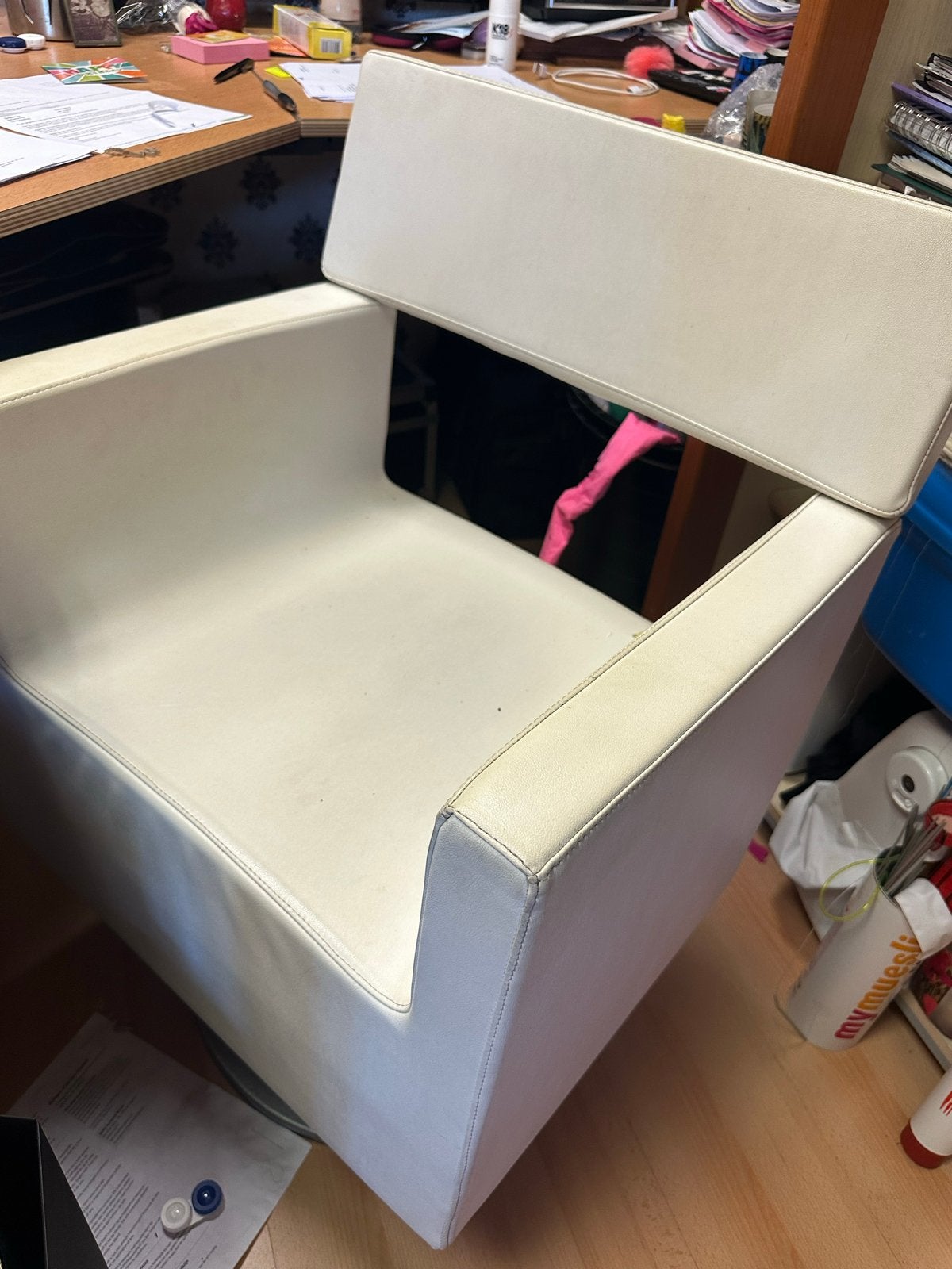 Witte pomp stoel vanleer, Ophalen, Gebruikt, Wit, Leer