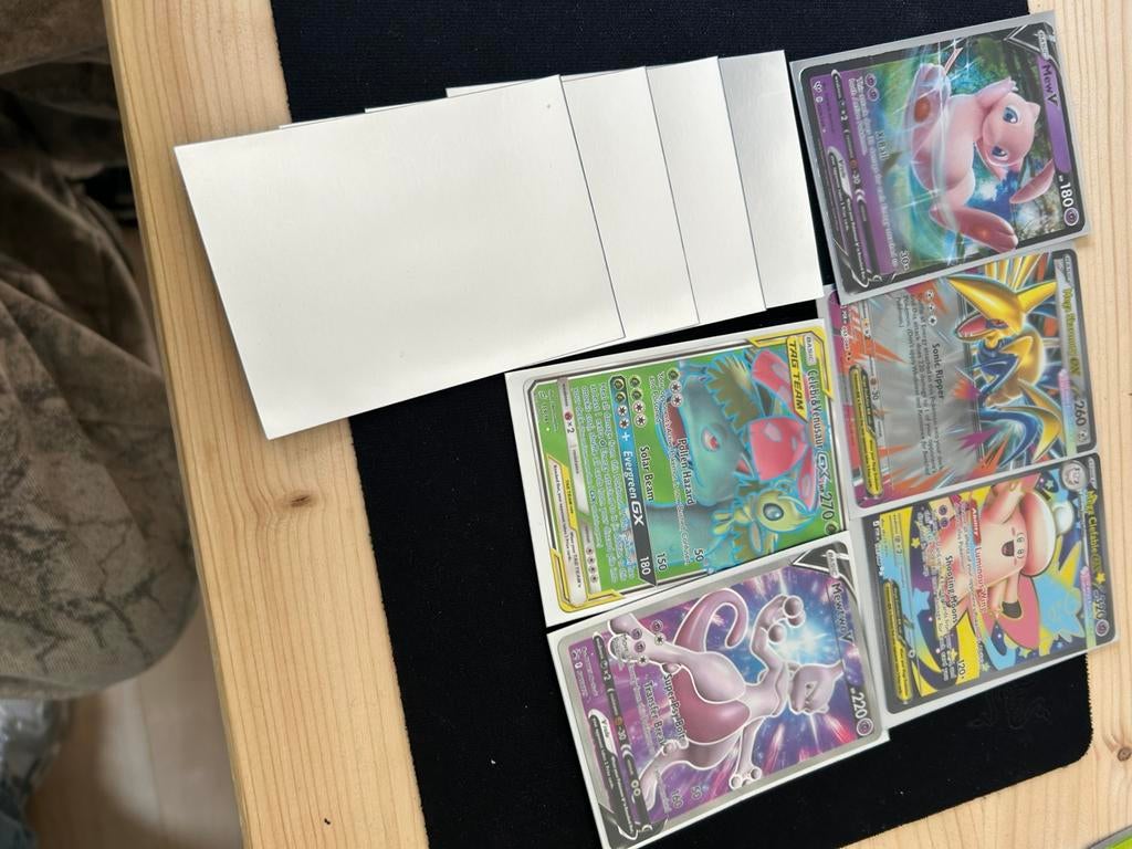 Pokémon Kaarten: Mewtwo V, Celebi & Venusaur GX, Mega Clefab, Ophalen, Zo goed als nieuw, Meerdere kaarten