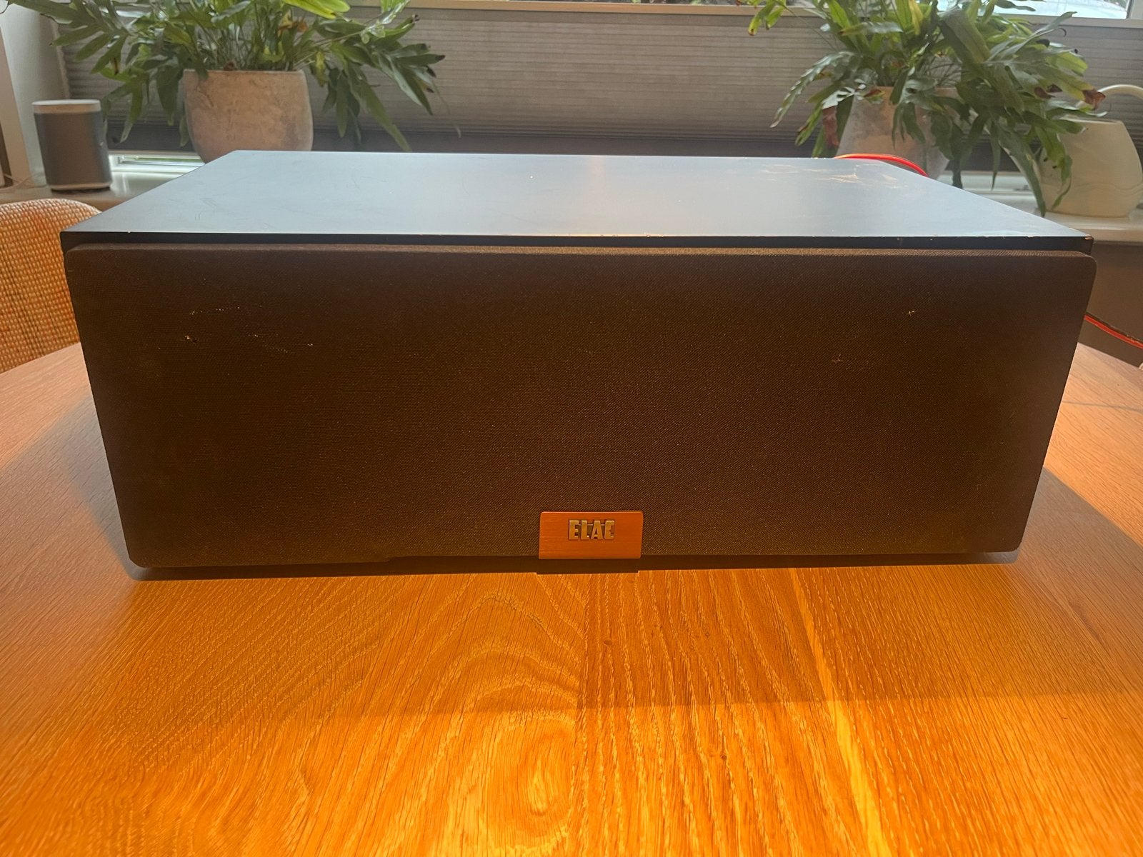 ELAC CC U5 Concentric Center Speaker, in prima staat, Zo goed als nieuw, Basreflex, Center speaker, Minder dan 60 watt