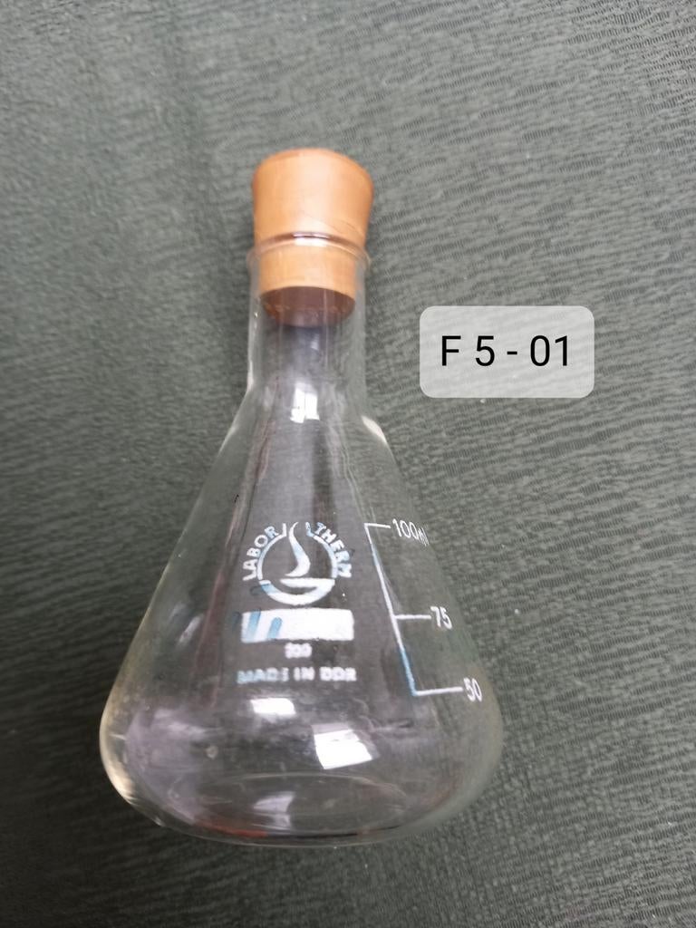 F5 serie: Laboratoriumglas, Glazen kolf uitde voormalige DDR, Verzamelen, Glas en Borrelglaasjes, Gebruikt, Overige typen, Ophalen of Verzenden