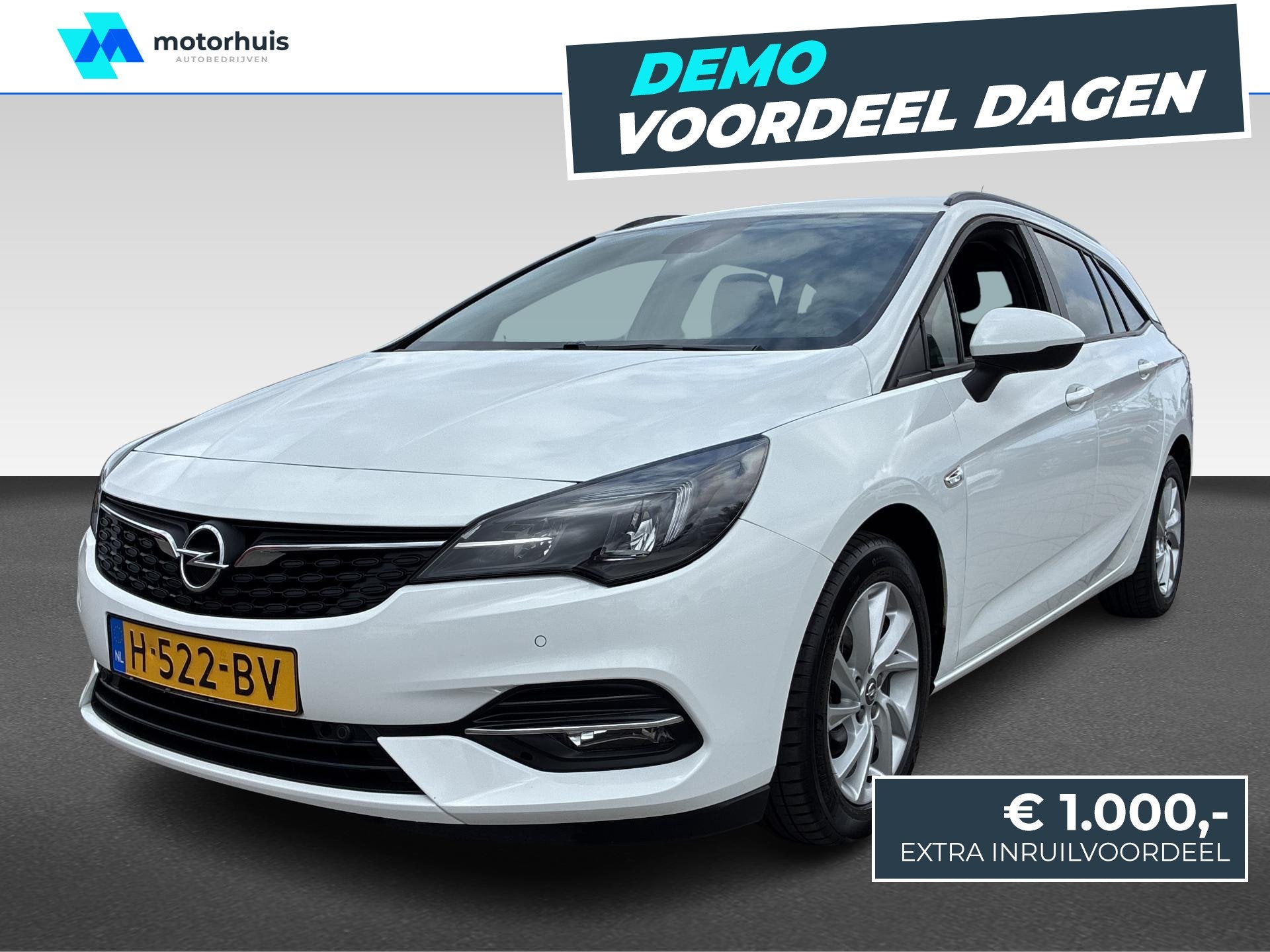 Opel Astra Sports Tourer 1.4 Business Edition, Auto's, Automaat, 145 pk, Gebruikt, Wit