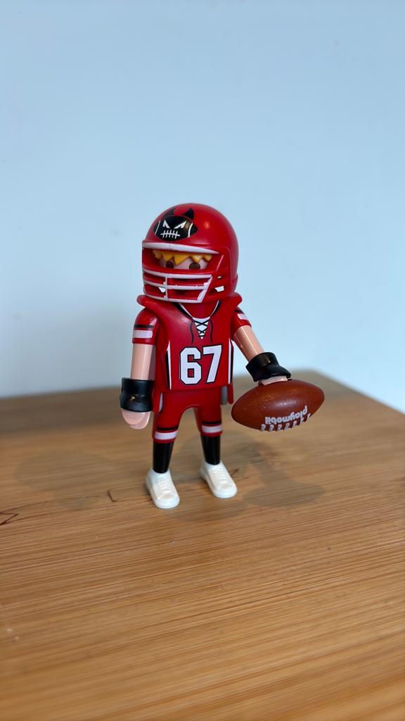 Playmobil figure football speler serie 15 zgan, Ophalen of Verzenden, Zo goed als nieuw