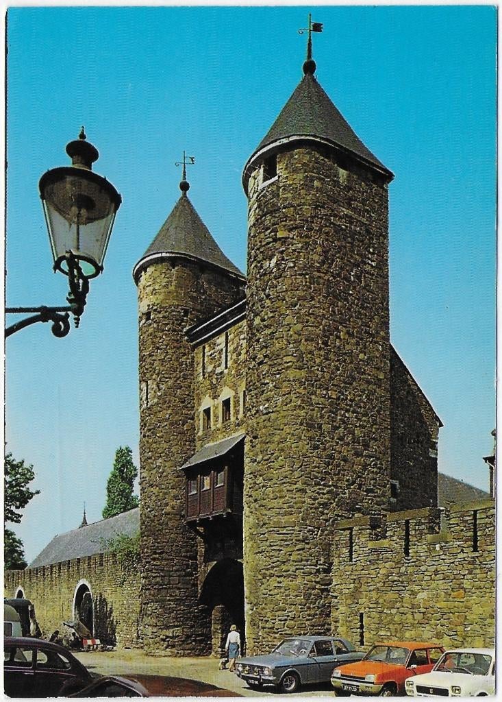 Maastricht De Helpoort gelopen Ansichtkaart ( y2860 ), Ophalen of Verzenden, 1980 tot heden, Gelopen, Limburg