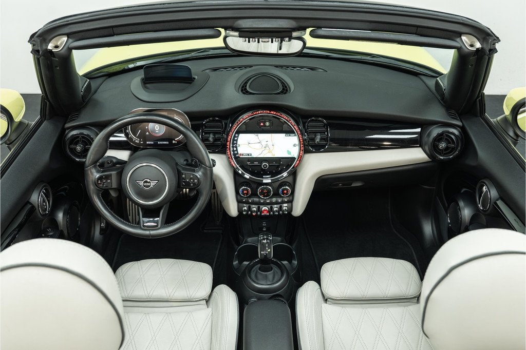 MINI Cabrio Cooper S JCW Automaat / Sportstoelen / Comfort A, Auto's, 1998 cc, 15 km/l, 4 cilinders, Bedrijf