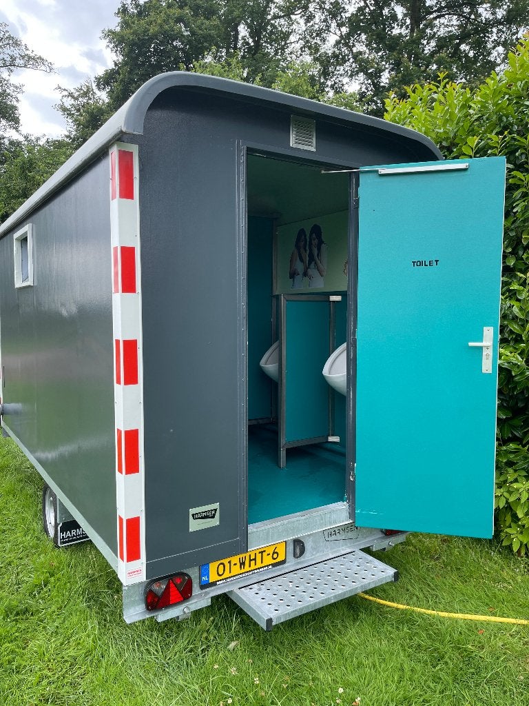 Te huur moderne toiletwagen., Ophalen, Zo goed als nieuw, Overige