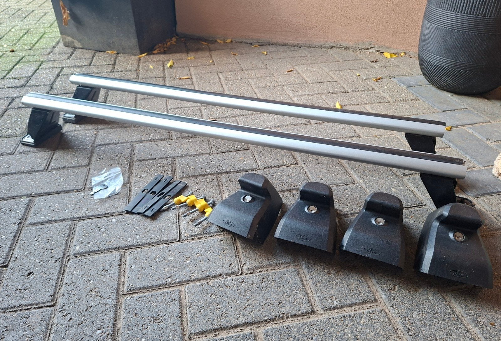 Ford dakdragers fixpoints - Gebruikt maar in goede staat, Ophalen of Verzenden, Gebruikt