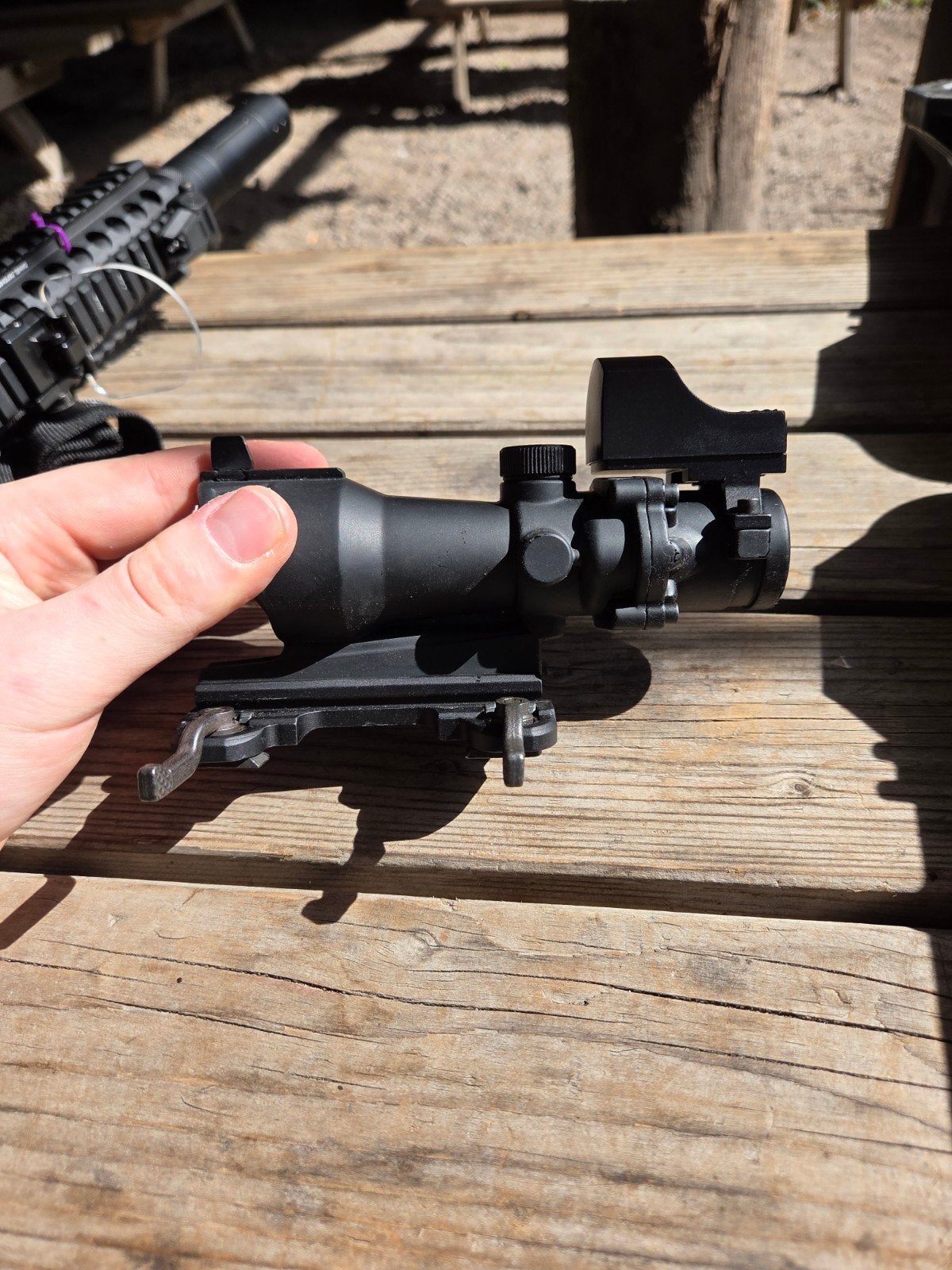 Airsoft ACOG 1-4x met reddot erop, Ophalen of Verzenden, Zo goed als nieuw