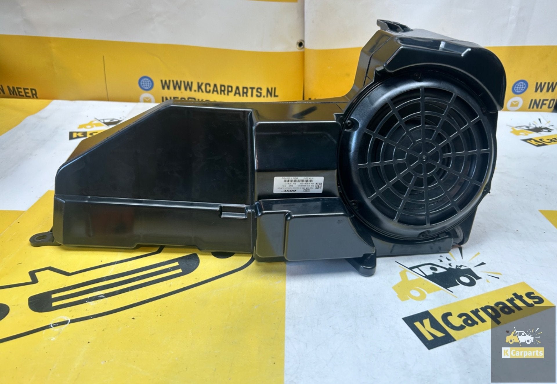 Bose lagetonenluidspreker subwoofer Audi A6, S6, RS6 A7, Info@fabrikant.eu, Fabrikantstraat 1
1000 AA  Amsterdam, NL, Fabrikant BV