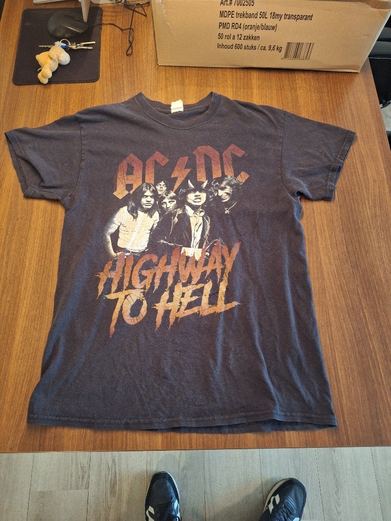 Oud T-shirt AC-DC Highway to Hell maat M Gildan, Kleding | Heren, Ophalen of Verzenden, Zwart