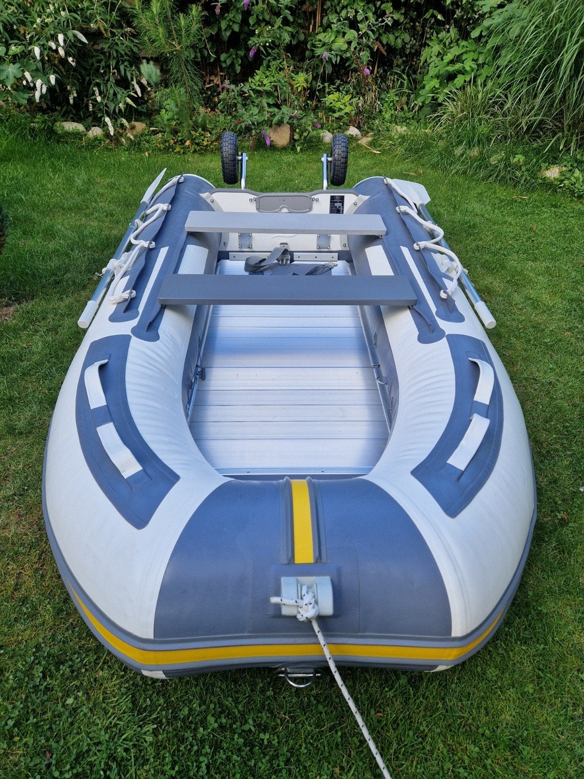Hibo rubberboot + 2.5pk motor Suzuki, Ophalen, Zo goed als nieuw