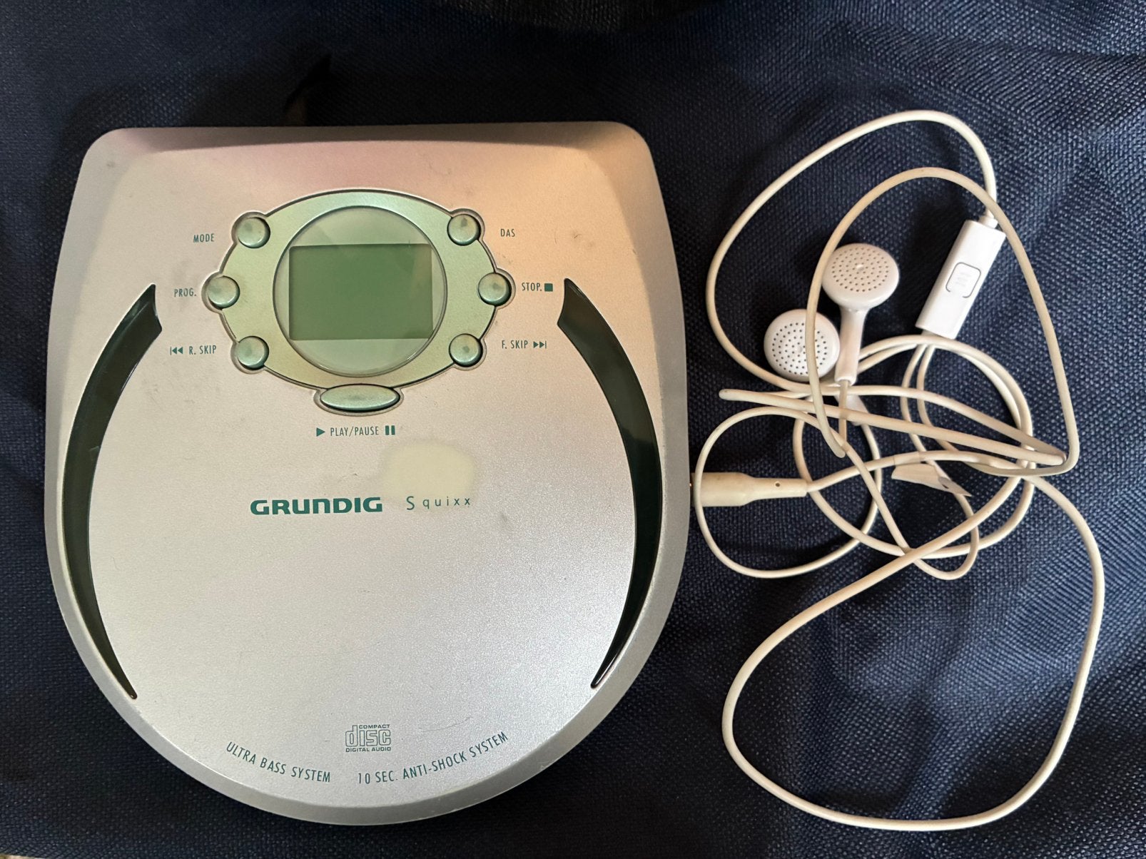 Vintage Grundig Squixx Discman CD speler met oortjes, Ophalen of Verzenden, Gebruikt, Overige merken, Draagbaar