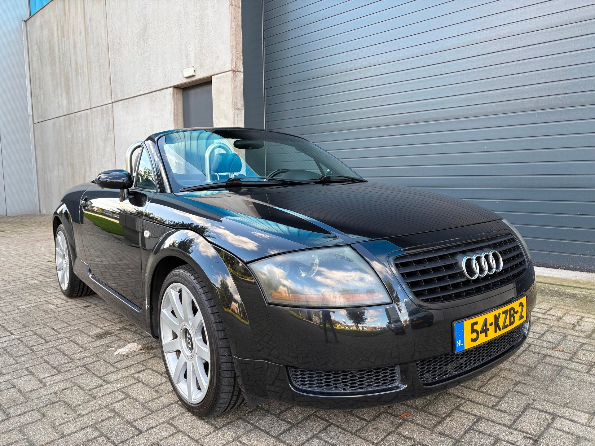 Audi TT Roadster 1.8 5V Turbo CLIMA LEDER APK, Auto's, Voorwielaandrijving, TT, Gebruikt, Zwart