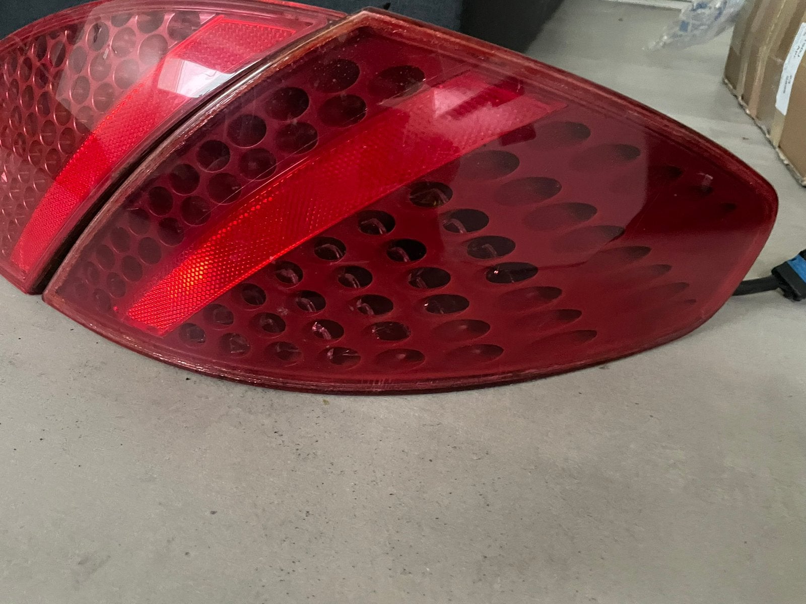 Peugeot 307cc achterlicht rechts buiten (carrosserie), Auto-onderdelen, Verlichting, Ophalen of Verzenden, Gebruikt, Peugeot