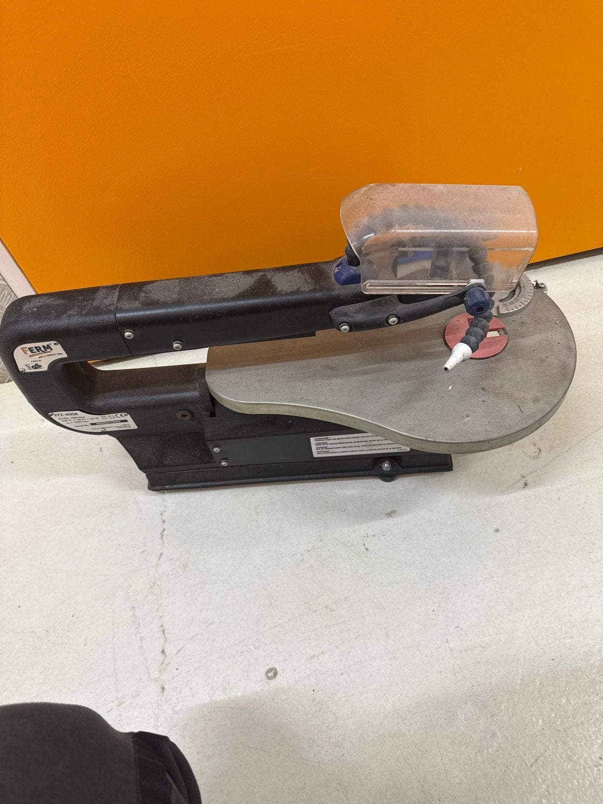 FERM FFZ-400R Figuurzaagmachine - 90W, Minder dan 30 mm, Gebruikt, Ophalen of Verzenden, Figuurzaag