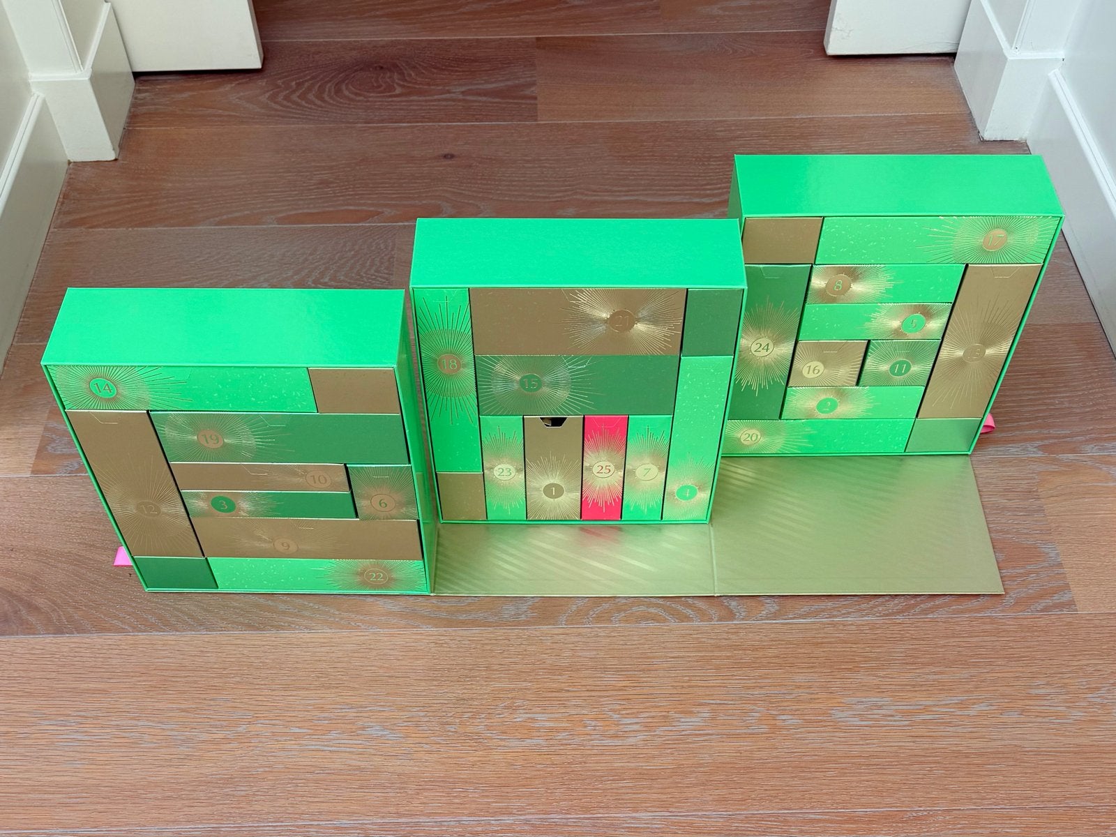 Adventkalender bijenkorf leeg (leuk om te vullen) als nieuw!, Ophalen of Verzenden, Nieuw